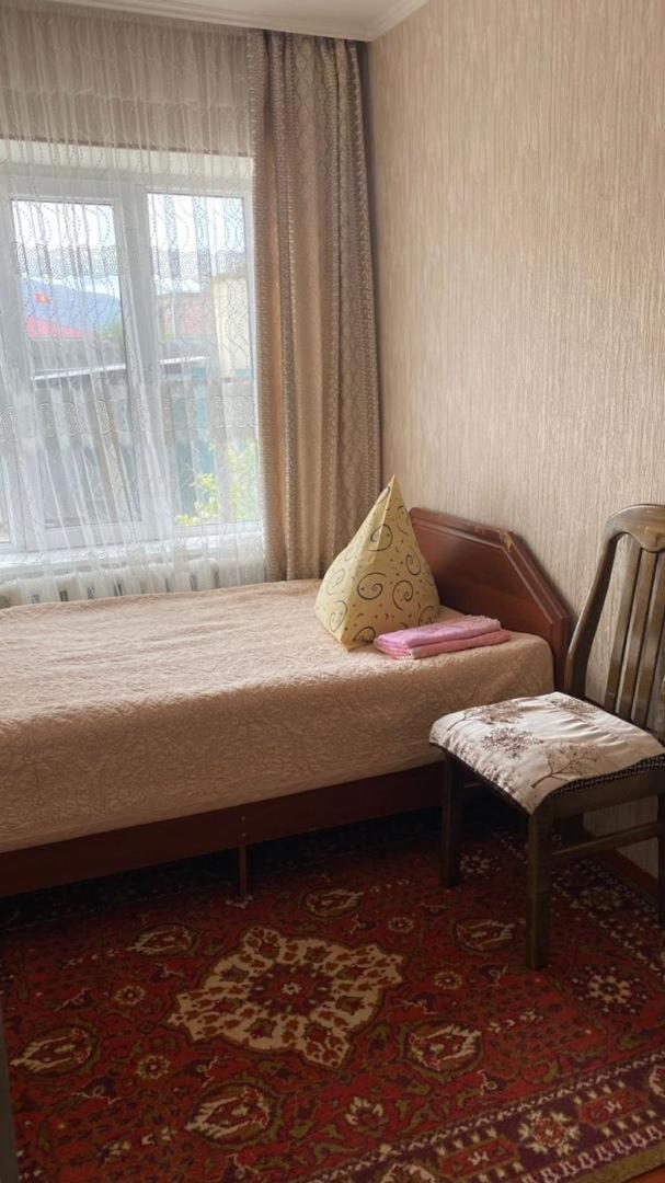 Guest House Lola Kochkor Esterno foto