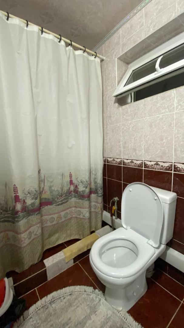 Guest House Lola Kochkor Esterno foto